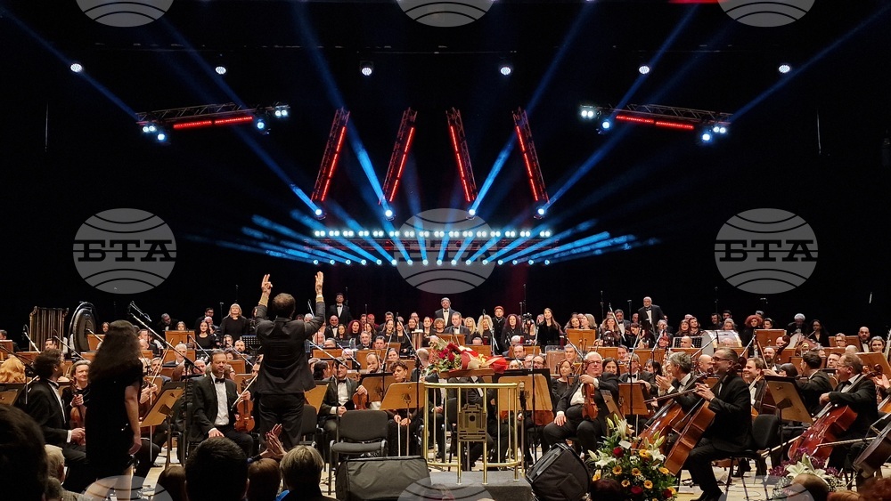 Sofia Hosts Tri-National Performance of Carmina Burana Under Maestro Nayden Todorov’s Baton