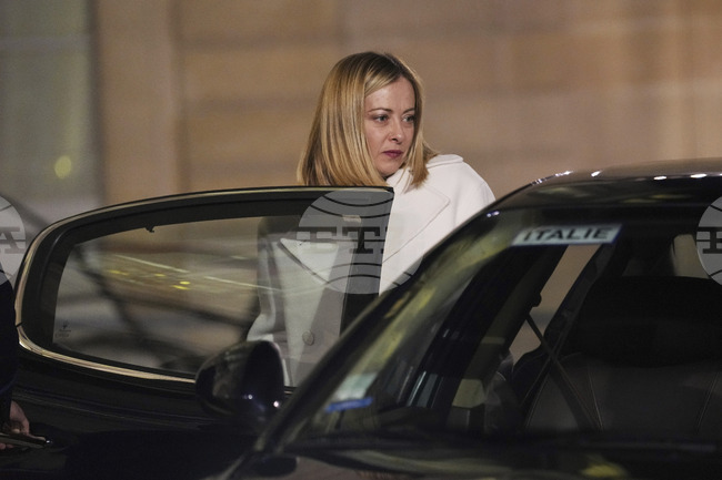 Ще се окаже ли мостът на Италия между ЕС и САЩ всъщност тънко въже на еквилибрист