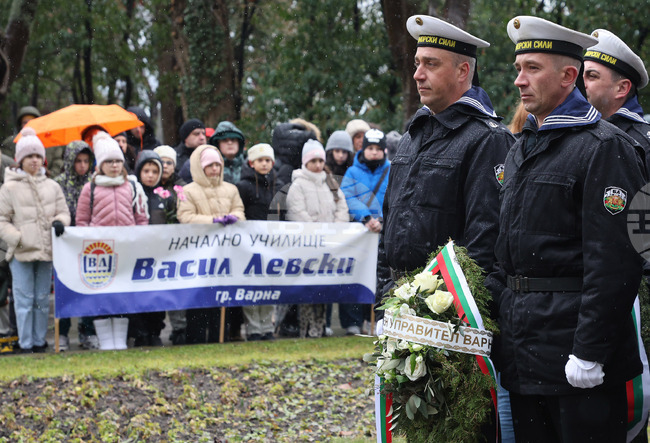 Васил Левски съчетава както вярата си в Христос, така и разбирането за модерния човек, каза Варненският митрополит Йоан