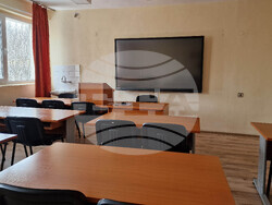 Разград - филиал - образование - интерактивни монитори