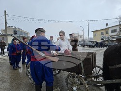 Село Къкрина - Левски - почит