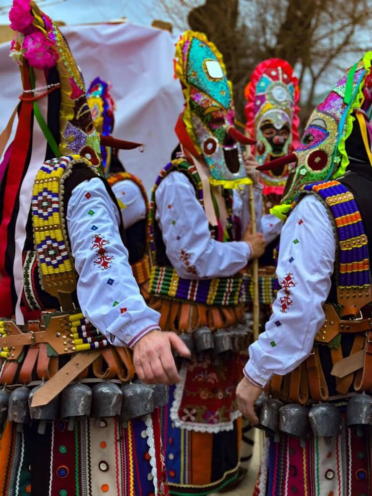 Кукерска група „Бесарабия“ с ръководител Петър Димитров възроди древен български обичай на фестивала „Трифон Зарезан“ в Болград