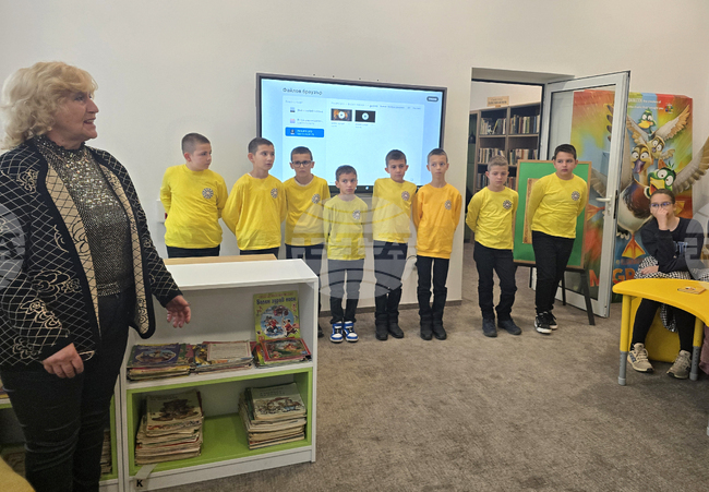 С рецитал и мултимедийна презентация почетоха Васил Левски в читалище "Братя Миладинови" в Петрич