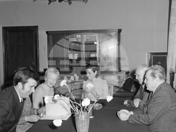 Генералният секретар на Международната федерация на жените Сепиле