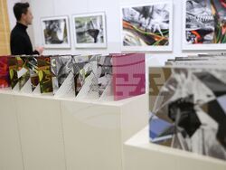 Бургас - Регина Далкалъчева - „КриптоГрафики" - изложба