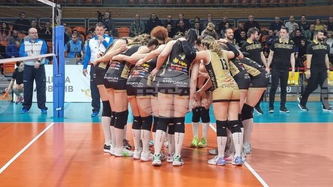 Марица (Пловдив) отстъпи в реванша на италианския Игор Горгондзола (Новара) и отпадна от турнира за Купата на ЦЕВ