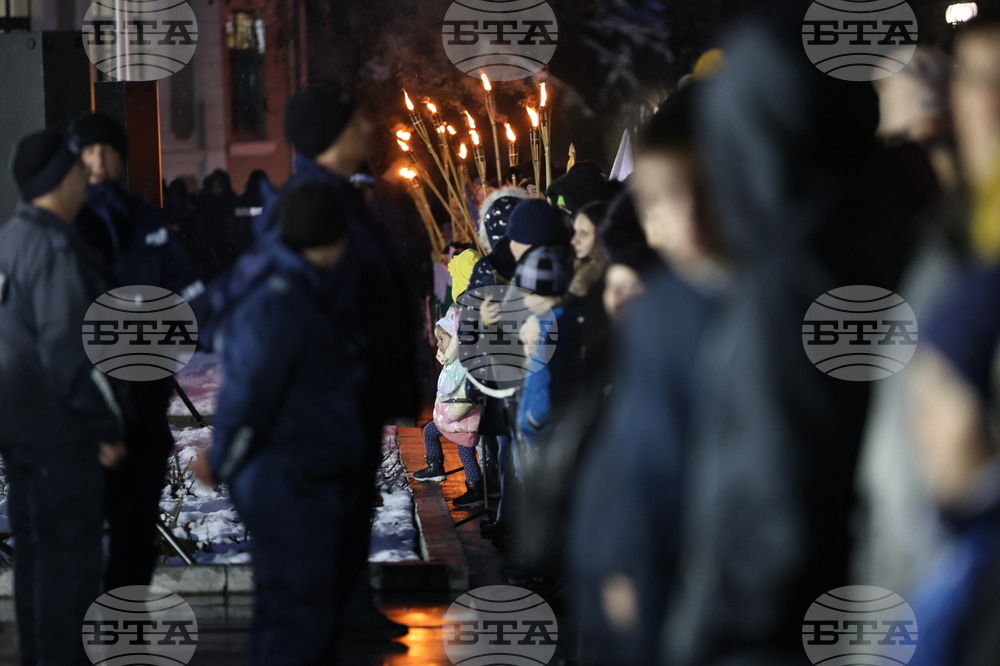 Карлово - 152 от гибелта на Васил Левски - почит