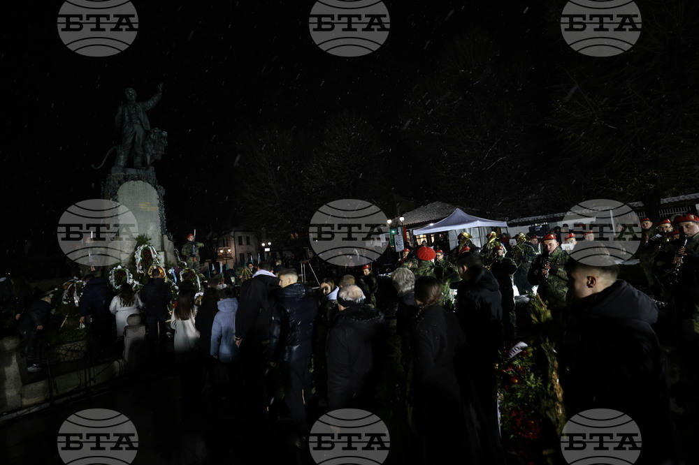 Карлово - 152 от гибелта на Васил Левски - почит