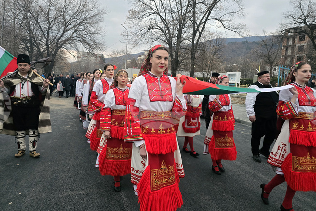 Петрич ще почете паметта на Васил Левски с факелно шествие и рецитал на поетичната композиция „Поглед към теб, Апостоле“