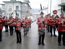  Троян - Васил Левски - почит