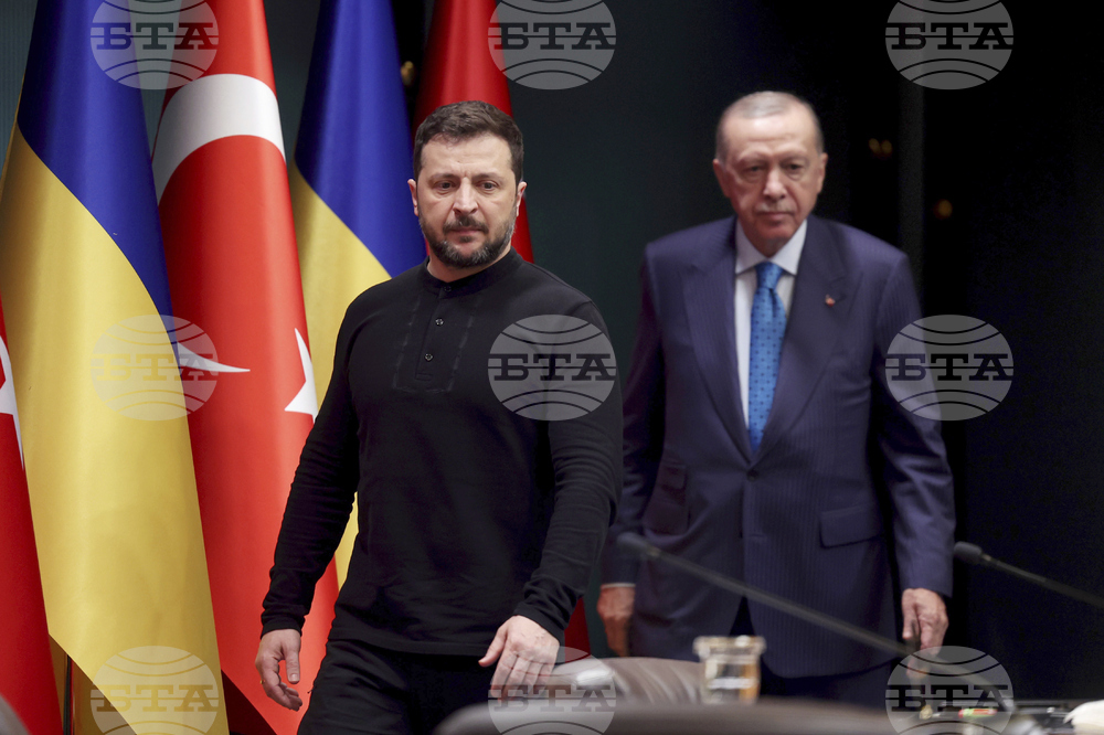 От Анкара Зеленски призова за по-силна подкрепа от Тръмп и отправи критика към изключването на Украйна от разговорите САЩ – Русия