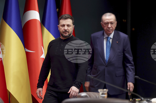От Анкара Зеленски призова за по-силна подкрепа от Тръмп и отправи критика към изключването на Украйна от разговорите САЩ – Русия