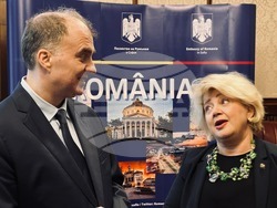 Маестро Найден Тодоров получи високо отличие от Румъния, снимка – Софийска филхармония