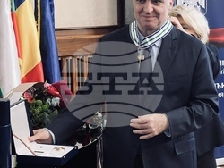 Маестро Найден Тодоров получи високо отличие от Румъния, снимка – Софийска филхармония