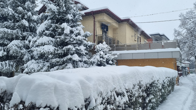 Тази зима се определя като най валежната за последните три зимни сезона и най-студена, каза метеоролог от Търговище