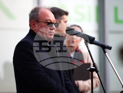 Летище „Васил Левски“ - София - преименуване