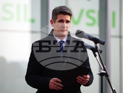 Летище „Васил Левски“ - София - преименуване