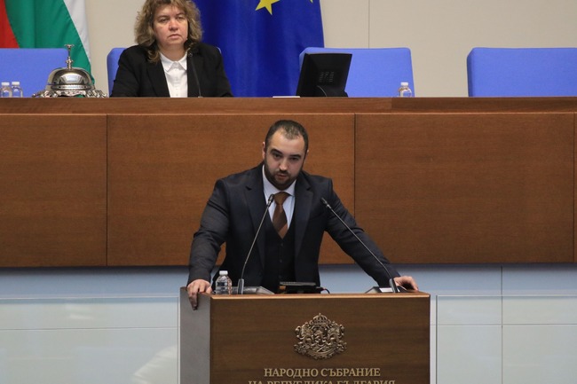 Не трябва да призоваваме кръвта на убитите преди сто години във връзка с наши текущи политически цели, заявиха от "БСП-Обединена левица" в отговор на декларации на ГЕРБ-СДС и ПП-ДБ