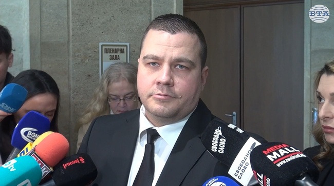 Бюджетът за 2025 г. е като антидот за отровната финансова политика на Асен Василев, смята Станислав Балабанов от ИТН