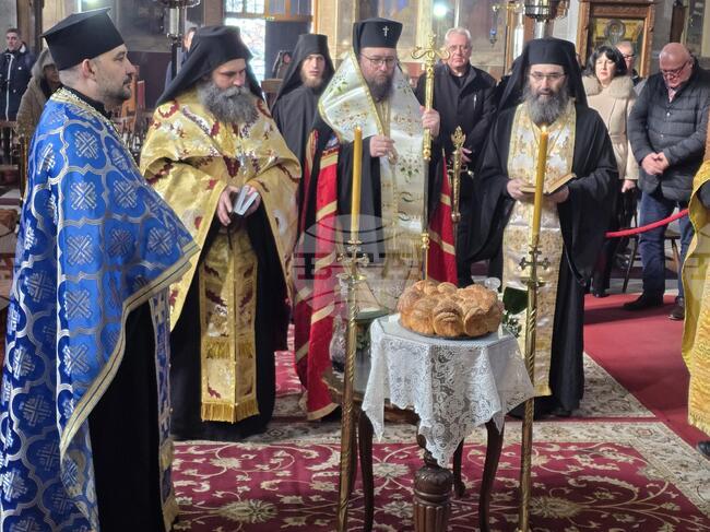 Видин - Васил Левски - заупокойна молитва