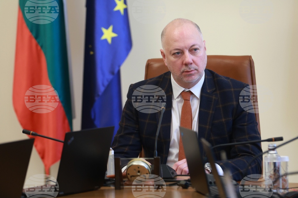 Росен Желязков ще участва в извънредното заседание на Европейския съвет в Брюксел, преди това евролидерите ще разговарят с Володимир Зеленски