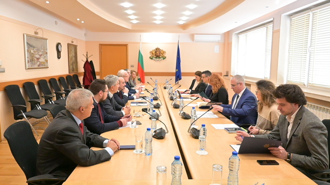 Работодателите призоваха за намаляване на 900-те регулаторни режима у нас