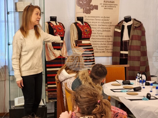 Музеят на Възраждането във Варна предлага специализирани занимания, посветени на Деня на будителите