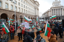 Партия „Величие“ - протест