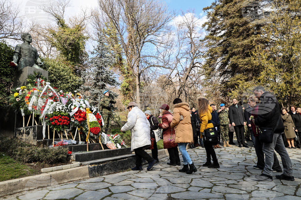 В Пловдив се преклониха пред делото на Апостола на свободата Васил Левски