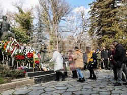 Пловдив - Васил Левски - годишнина - почит