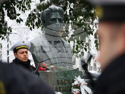 Бургас - 152 години от обесването на Васил Левски - почит