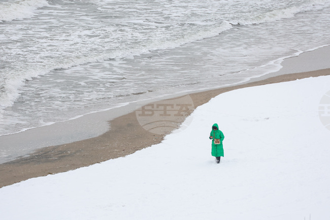 Бургас - Морска градина - сняг