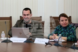 Парламент - Подкомисия - защита на потребителите и ограничаване на монополите - заседание