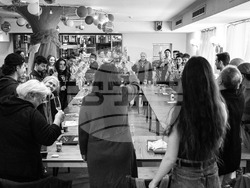 В Младежкия театър започнаха репетициите на „Сън в лятна нощ”, снимка – Младежки театър