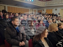 Ловеч - ОУ „Васил Левски" - празник