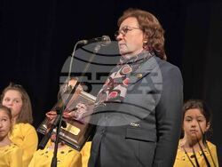 Ловеч - ОУ „Васил Левски" - празник - Корнелия Маринова 