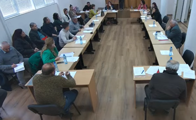  Ивайловград ще изпрати възражение до министъра на образованието срещу предложението за отпадане на паралелка от осми клас