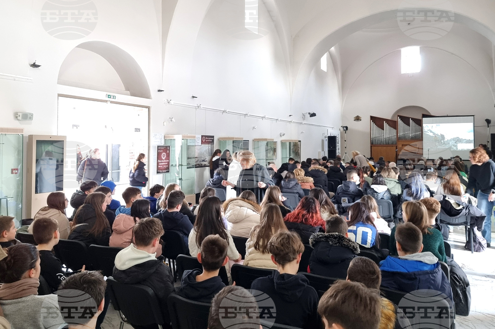 Ямбол - среща разговор за Антарктида - Стефан Велев - Стефан Методиев