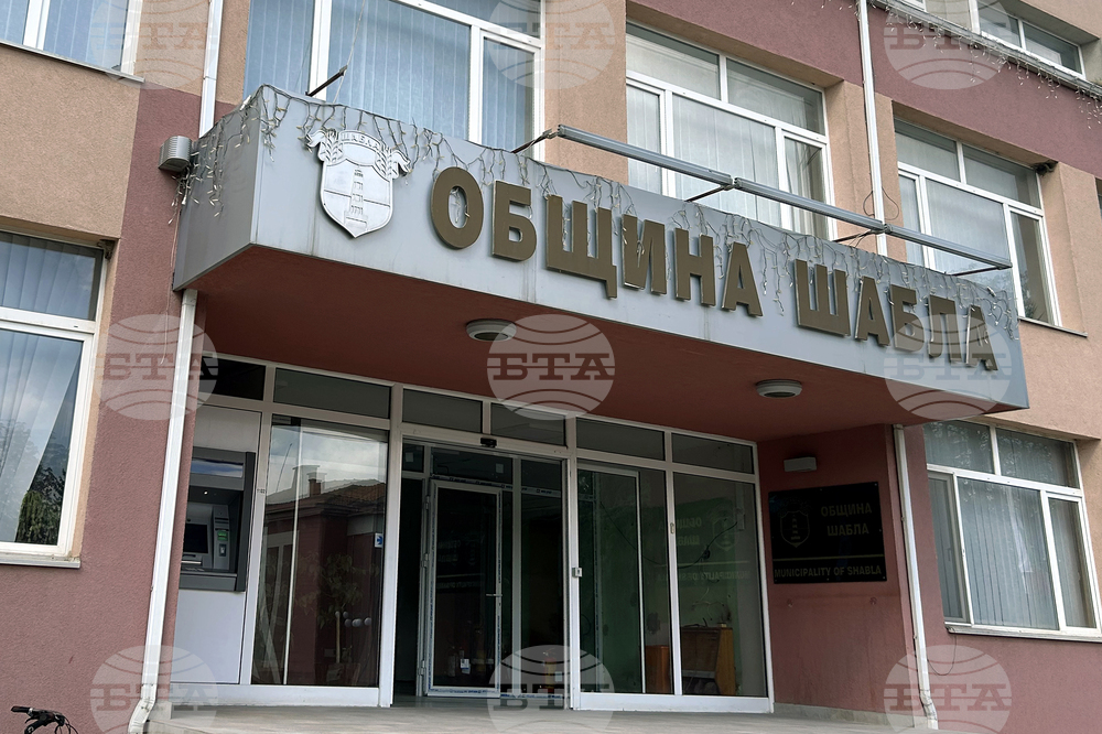 Общинският съвет в Шабла ще определи свободните за 2025 г. пасища, мери и ливади на извънредно заседание