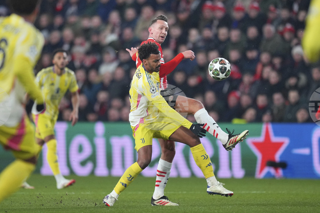 Вейга се е съгласил с личните си условия за договор с Виляреал