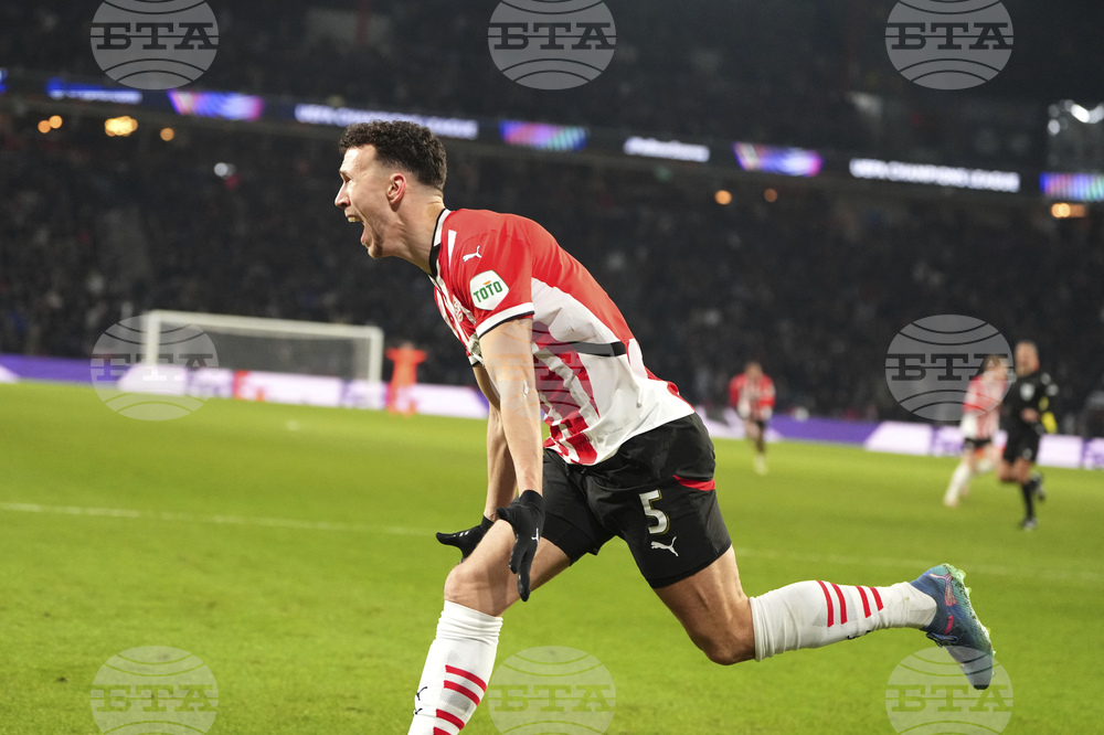 Треньорът на Барселона Ханзи Флик иска да привлече хърватина Иван Перишич от ПСВ Айндховен