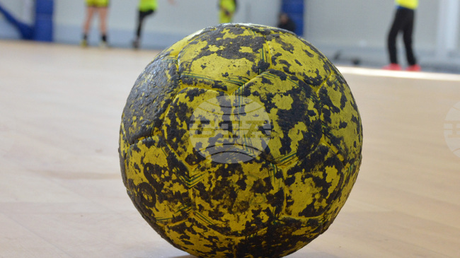 Етър 64 се изравни с Бяла на върха на класирането в женското хандбално първенство след успех в Свиленград