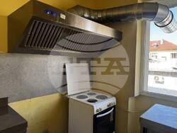 Център за временно настаняване "Света София" - раздаване на храна