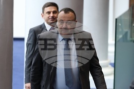 Парламент - заседание