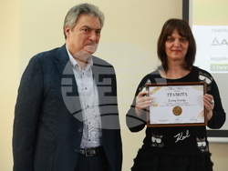 Награди за образование по икономика в средните училища за 2024 - церемония