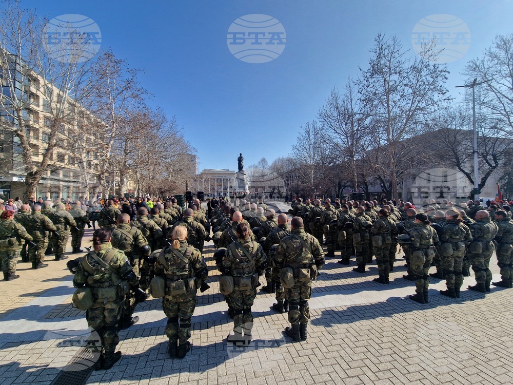 Хасково - български военен контингент в Косово - церемония по изпращане