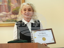 Награди за образование по икономика в средните училища за 2024 - церемония