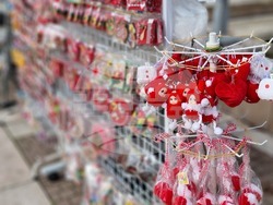 Ямбол - мартеници - базар