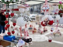 Ямбол - мартеници - базар