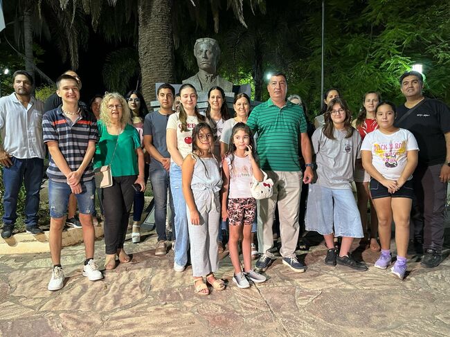 Членове на Българското културно дружество в аржентинския град Лас Бреняс отдадоха почит пред паметта на Васил Левски